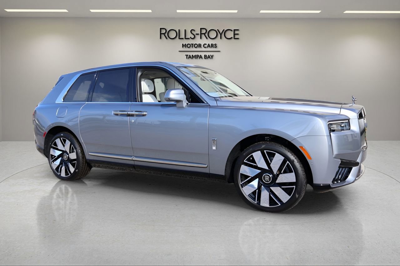 New 2026 Rolls-Royce Cullinan AWD/4WD image 10