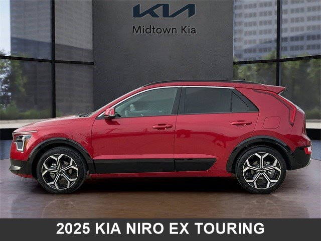 Used 2025 Kia Niro EX Touring image 6