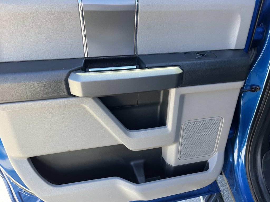 Used 2017 Ford F150 XLT w/ Equipment Group 302A Luxury image 16