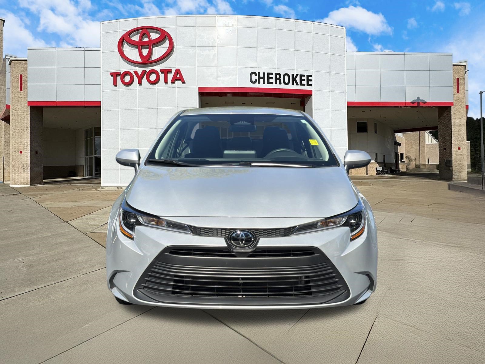 Used 2024 Toyota Corolla LE FWD image 8