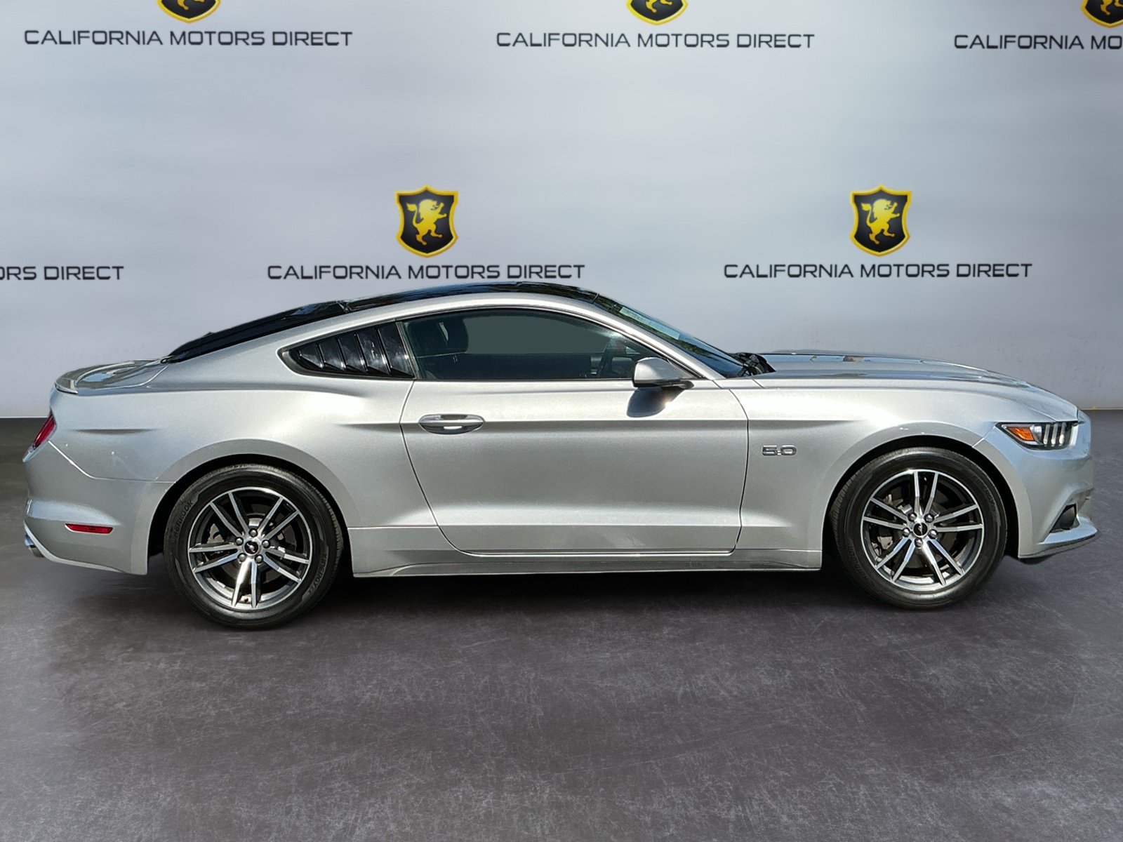 Used 2016 Ford Mustang GT RWD image 6