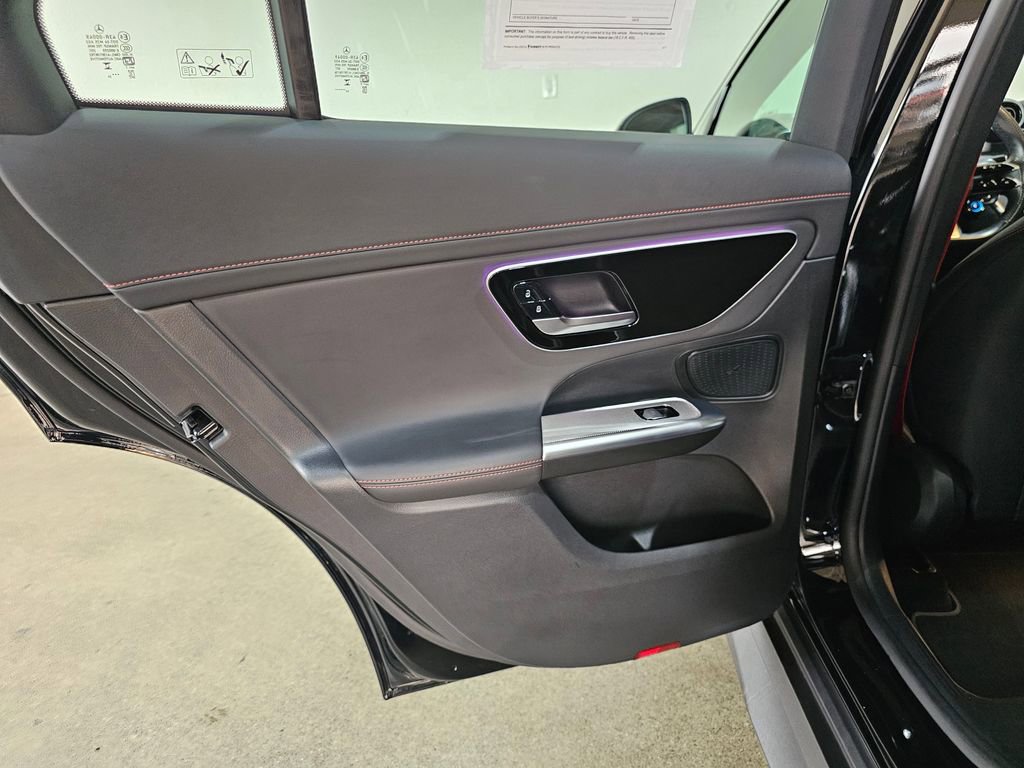 Used 2025 Mercedes-Benz GLC 43 AMG 4MATIC image 26