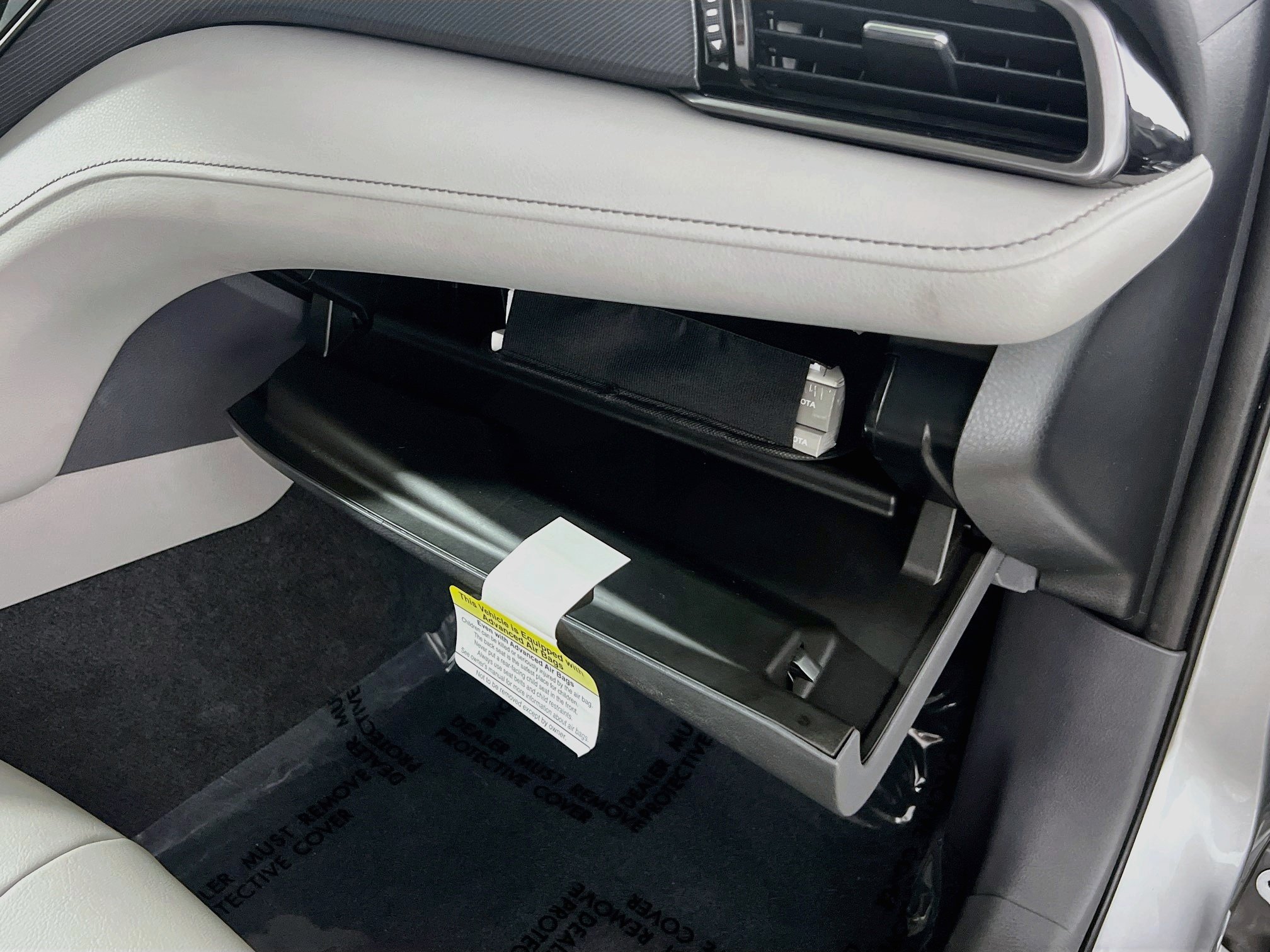 Used 2024 Toyota Camry SE FWD image 34