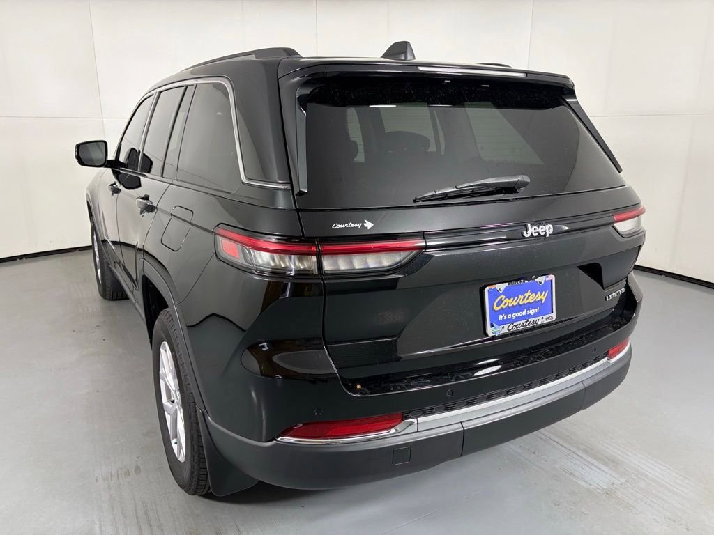 Used 2022 Jeep Grand Cherokee Limited w/ MOPAR Finishing Package RWD image 6