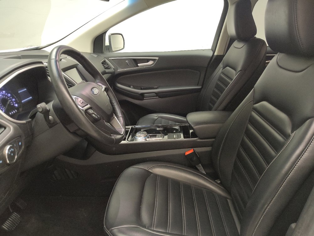 Used 2020 Ford Edge SEL AWD/4WD image 17