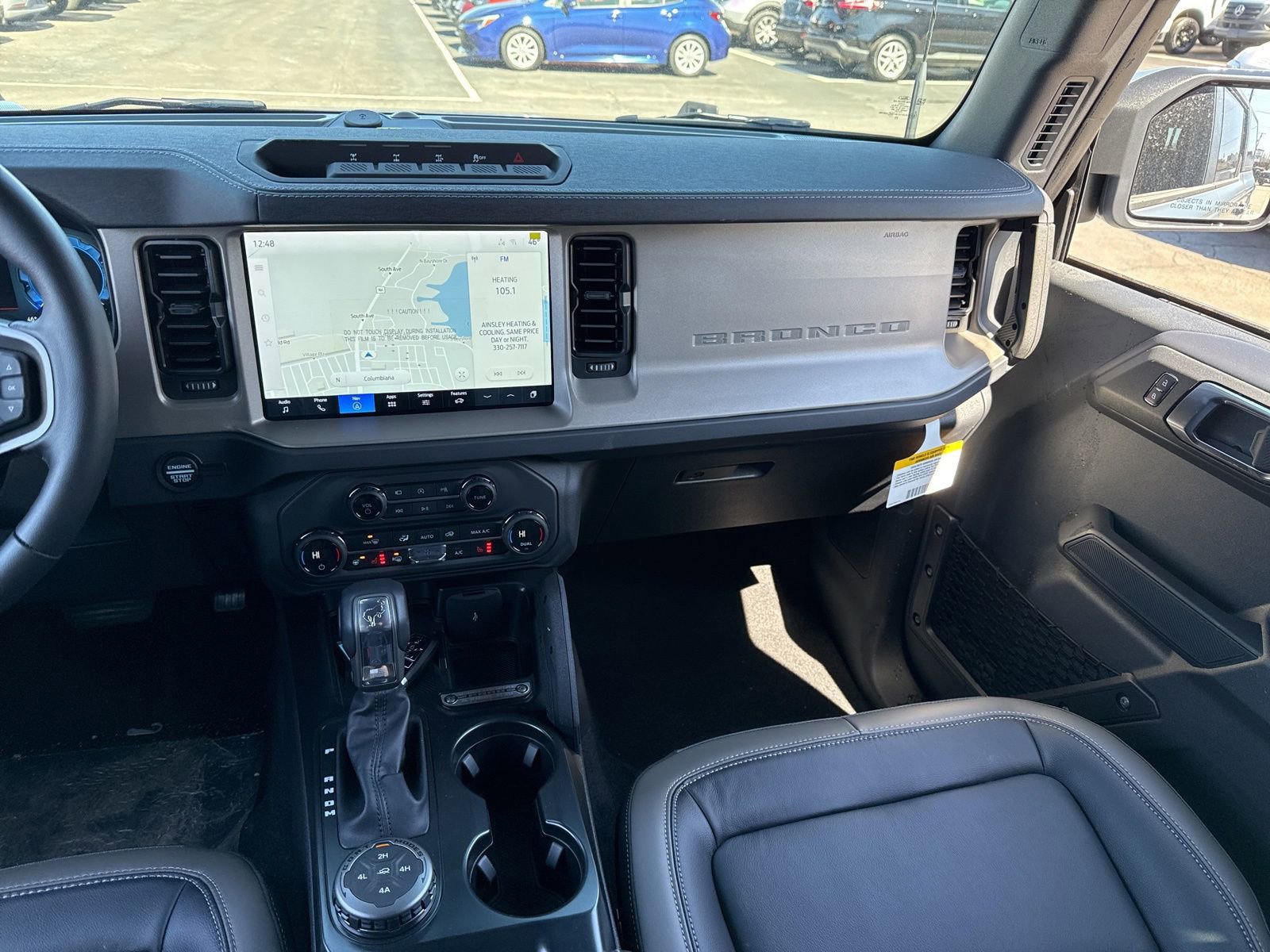 New 2025 Ford Bronco Outer Banks w/ Sasquatch Package AWD/4WD image 9