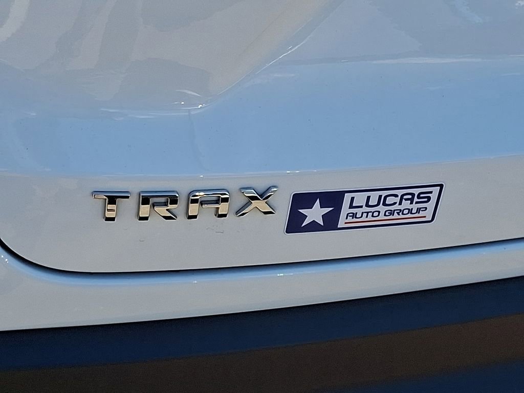 Used 2024 Chevrolet Trax LS image 32