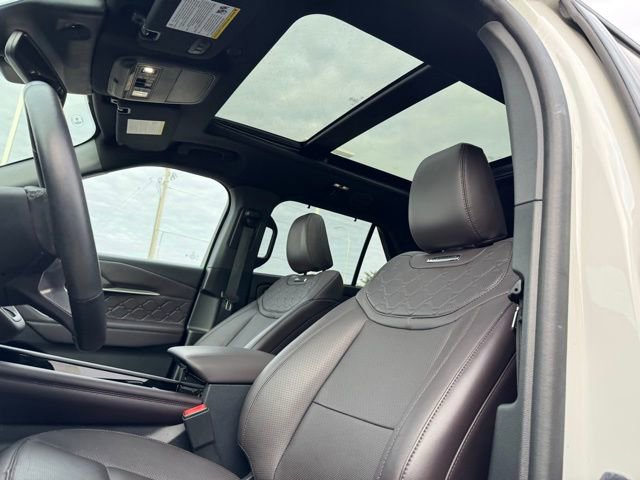 Certified 2025 Ford Explorer Platinum w/ Ultimate Package image 9