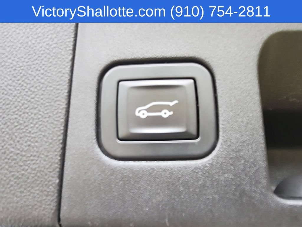 Used 2020 Cadillac XT5 Premium Luxury AWD/4WD image 29
