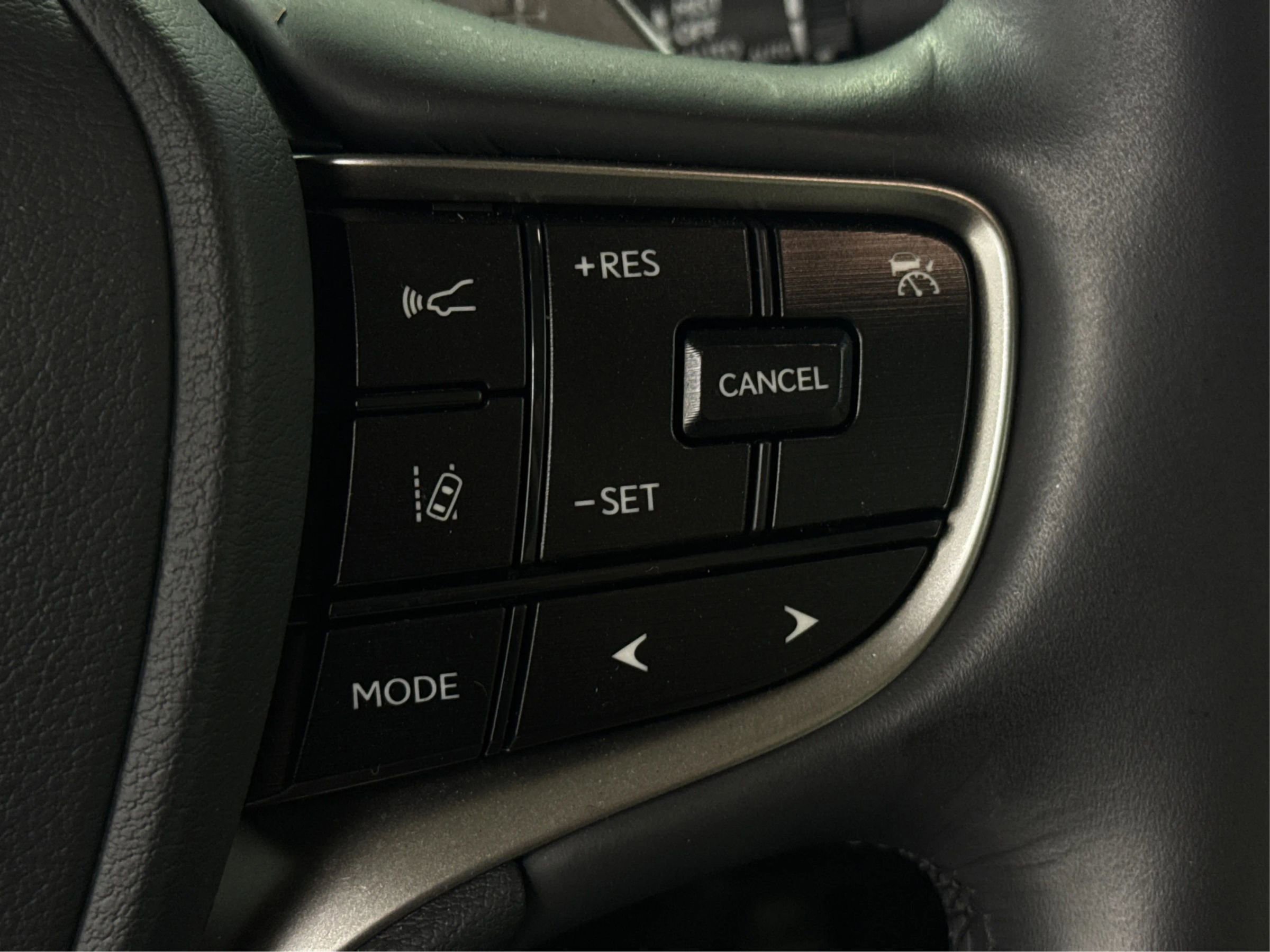 Used 2025 Lexus ES 350 w/ Premium Package FWD image 31