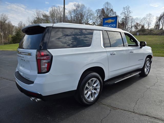 Used 2023 Chevrolet Suburban Premier image 7