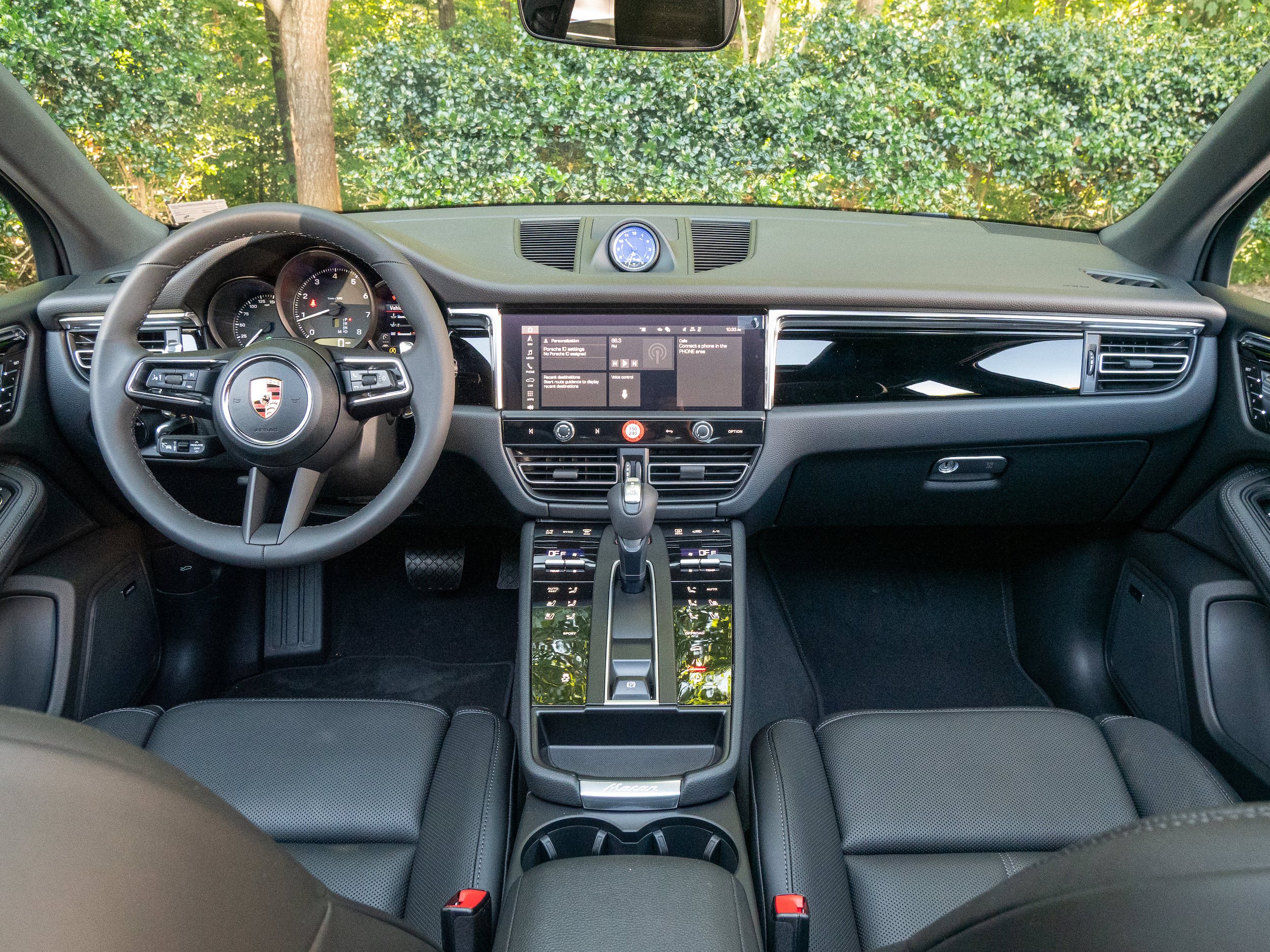 Certified 2026 Porsche Macan AWD/4WD image 21