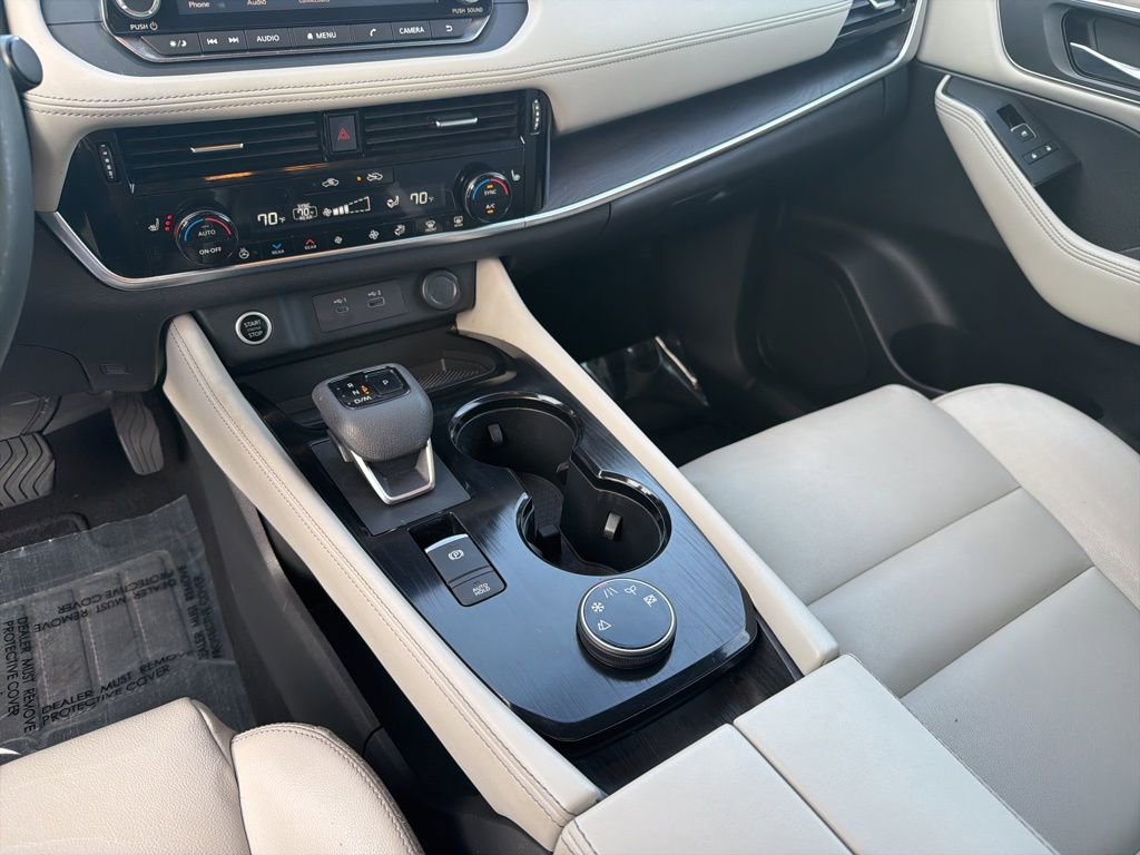 Used 2021 Nissan Rogue SL image 17