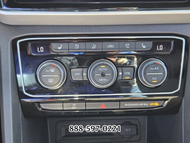 Used 2021 Volkswagen Atlas Cross Sport SEL Premium R-Line AWD/4WD image 24