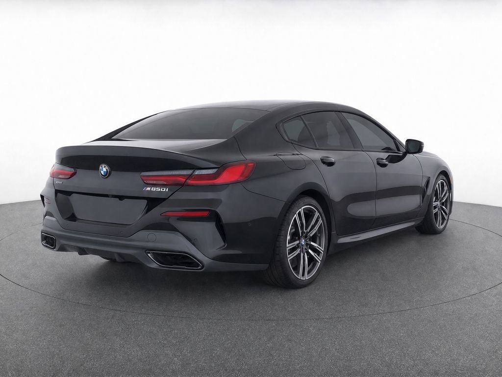 Used 2025 BMW M850i xDrive w/ M Sport Professional Package AWD/4WD image 31