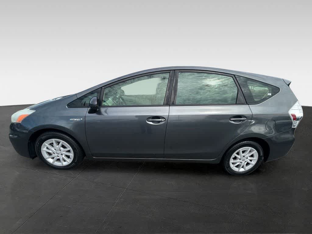 Used 2012 Toyota Prius V Three FWD image 3
