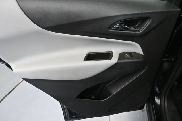 Used 2024 Chevrolet Equinox LS AWD/4WD image 32