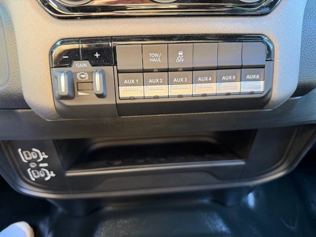 New 2026 RAM 3500 Tradesman AWD/4WD image 18