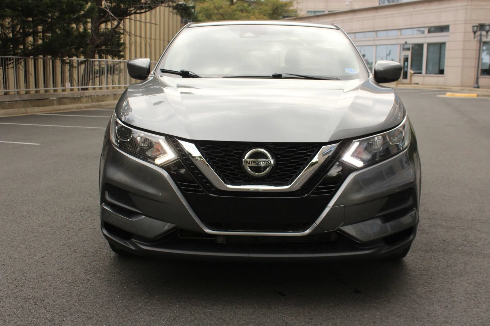 Used 2020 Nissan Rogue Sport S AWD/4WD image 3