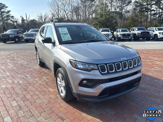 Used 2022 Jeep Compass Latitude image 38