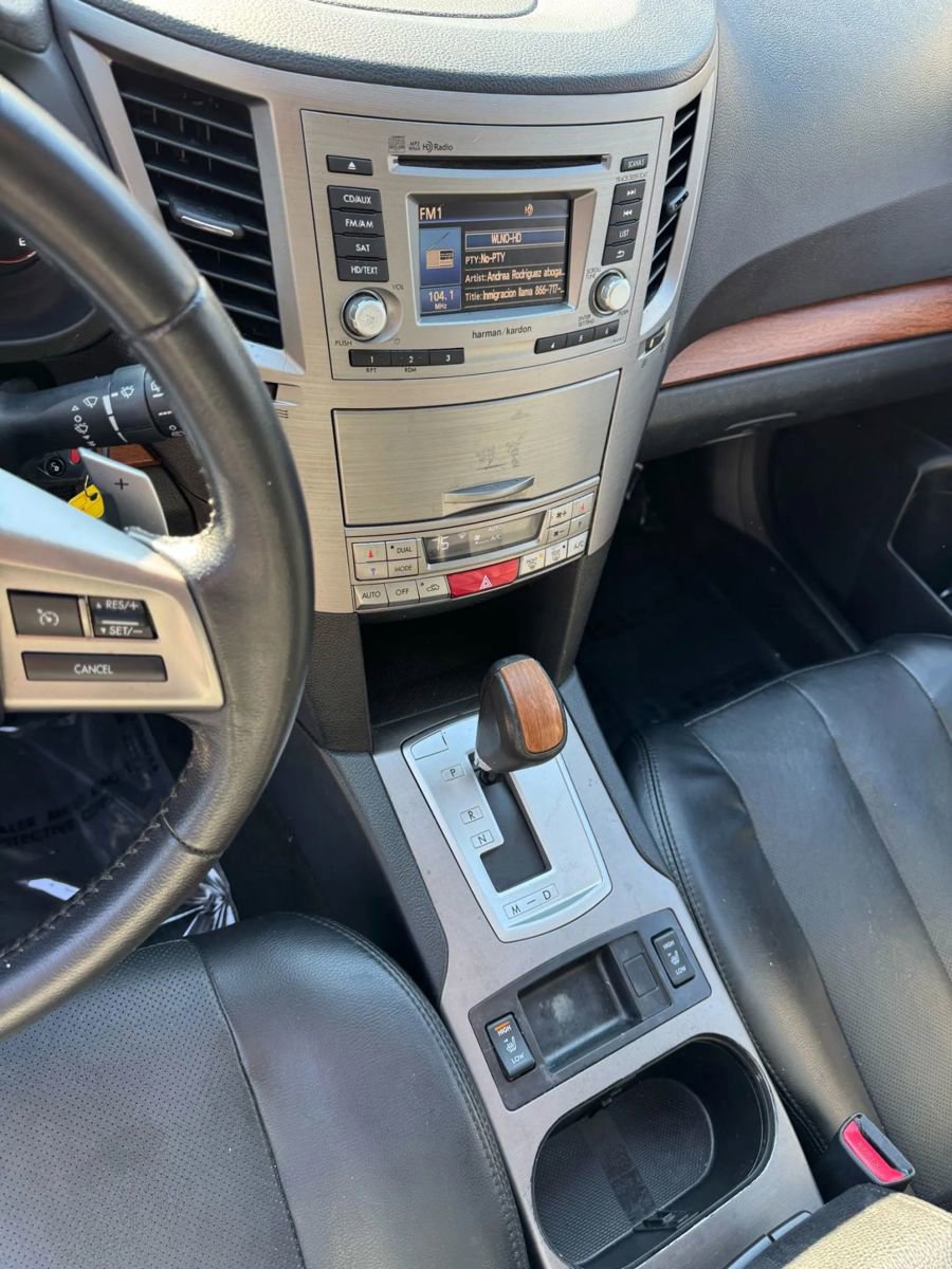 Used 2014 Subaru Outback 2.5i Limited AWD/4WD image 26