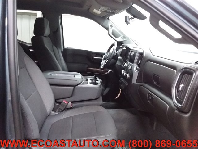 Used 2019 GMC Sierra 1500 Elevation w/ Elevation Value Package AWD/4WD image 12