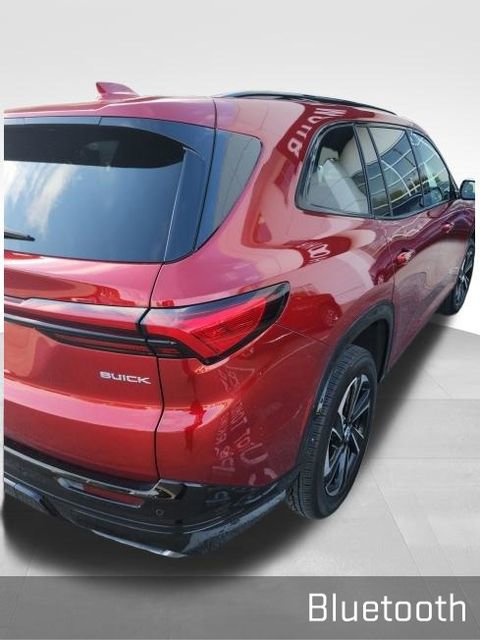 Used 2025 Buick Enclave Sport Touring w/ Power Package image 6