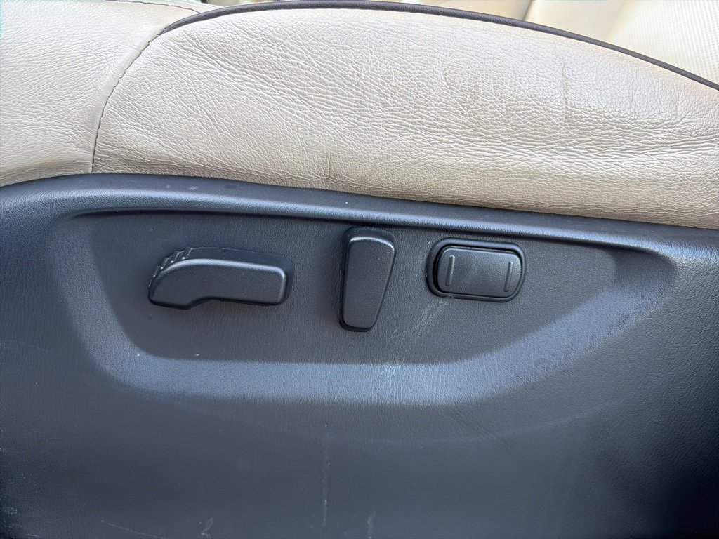 Used 2023 Nissan Armada SL image 12