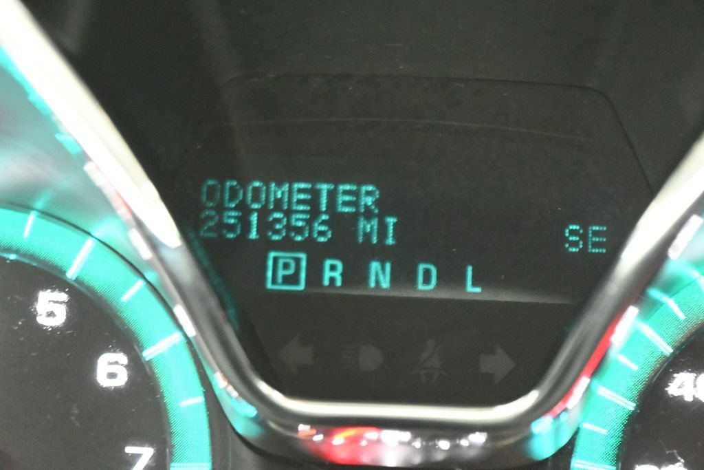 Used 2017 Chevrolet Traverse LS FWD image 17