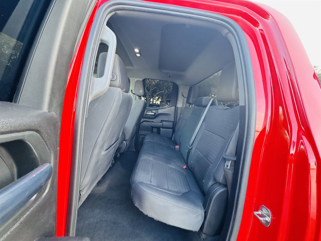 Used 2020 Chevrolet Silverado 1500 LT w/ Trailering Package image 13