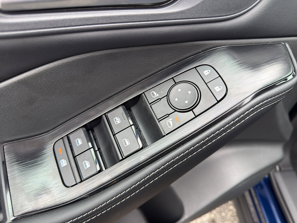 New 2026 Nissan Rogue SV image 12