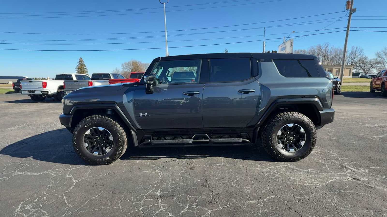 Used 2025 GMC Hummer EV 3X w/ Extreme Off-Road Package AWD/4WD image 5