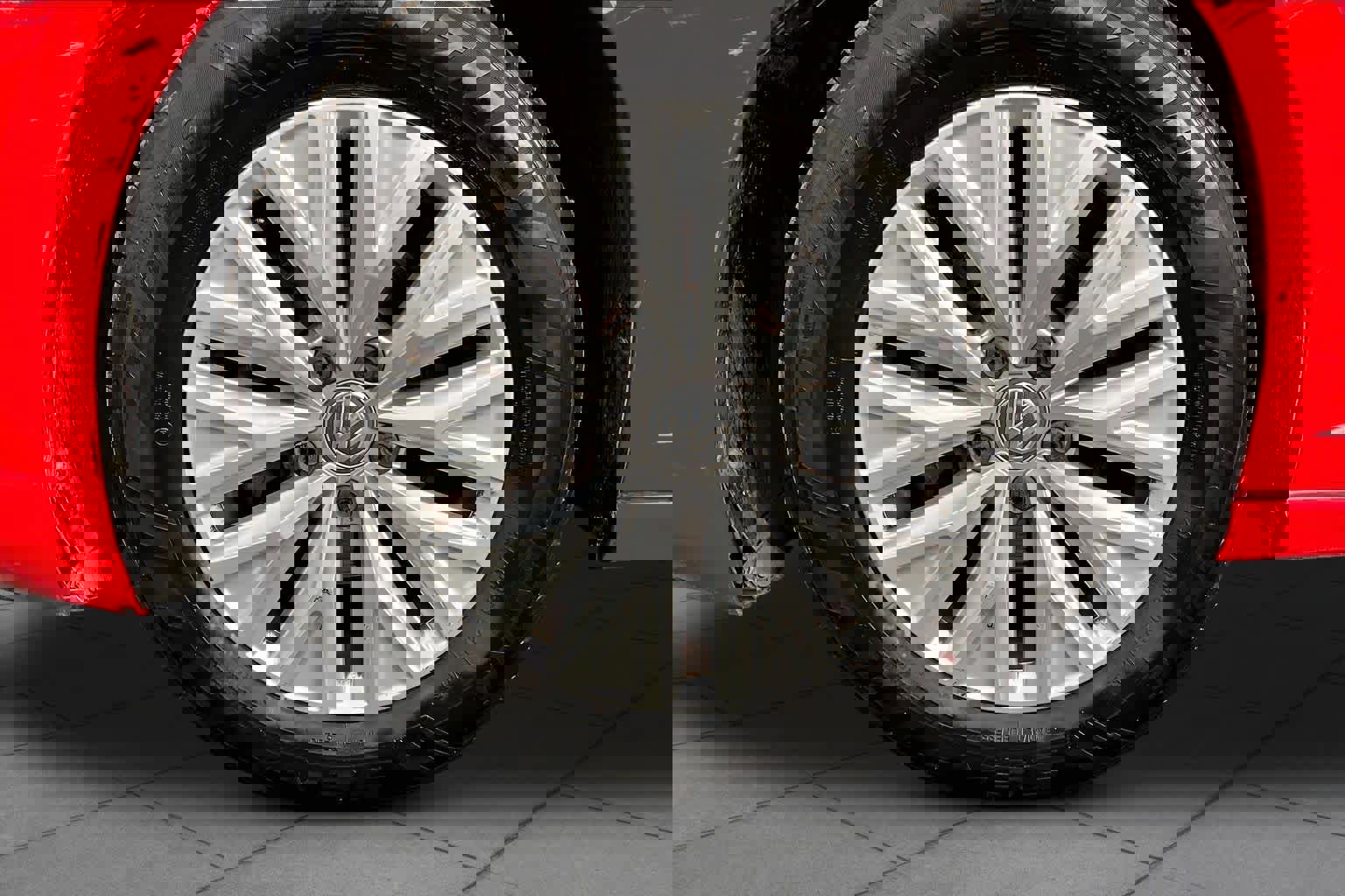 Used 2020 Volkswagen Jetta S w/ Driver Assistance Package image 11