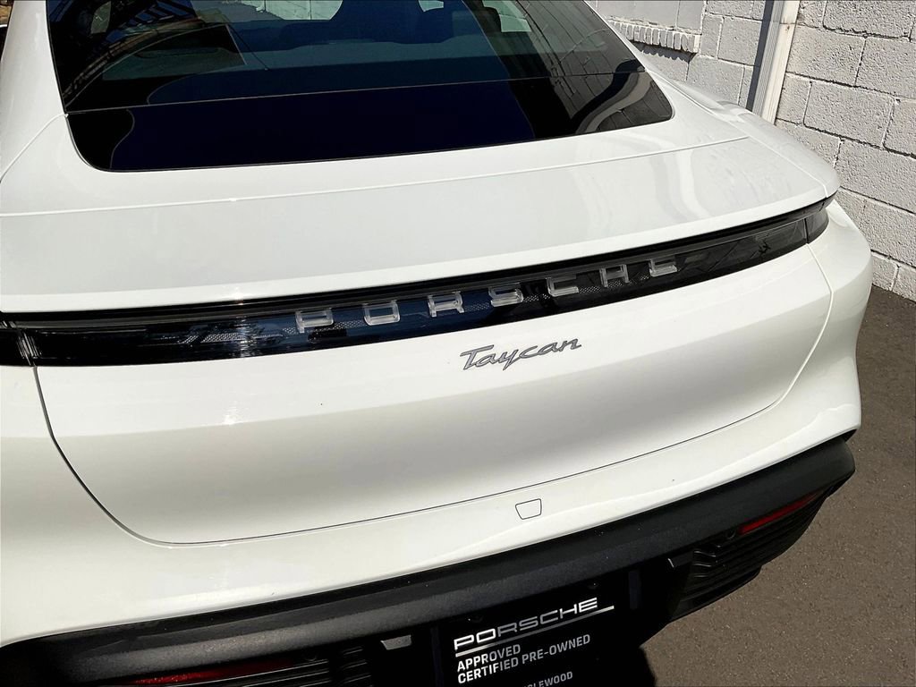 Certified 2024 Porsche Taycan image 33
