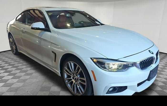 Used 2019 BMW 430i xDrive Coupe w/ M Sport Package AWD/4WD image 4