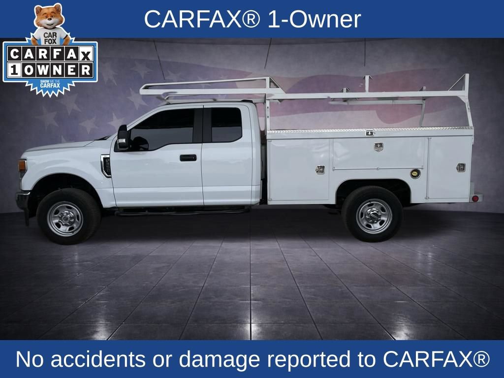 Used 2022 Ford F350 XL w/ Power Equipment Group AWD/4WD image 2