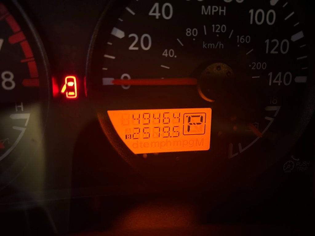 Used 2019 Nissan Frontier SV image 16