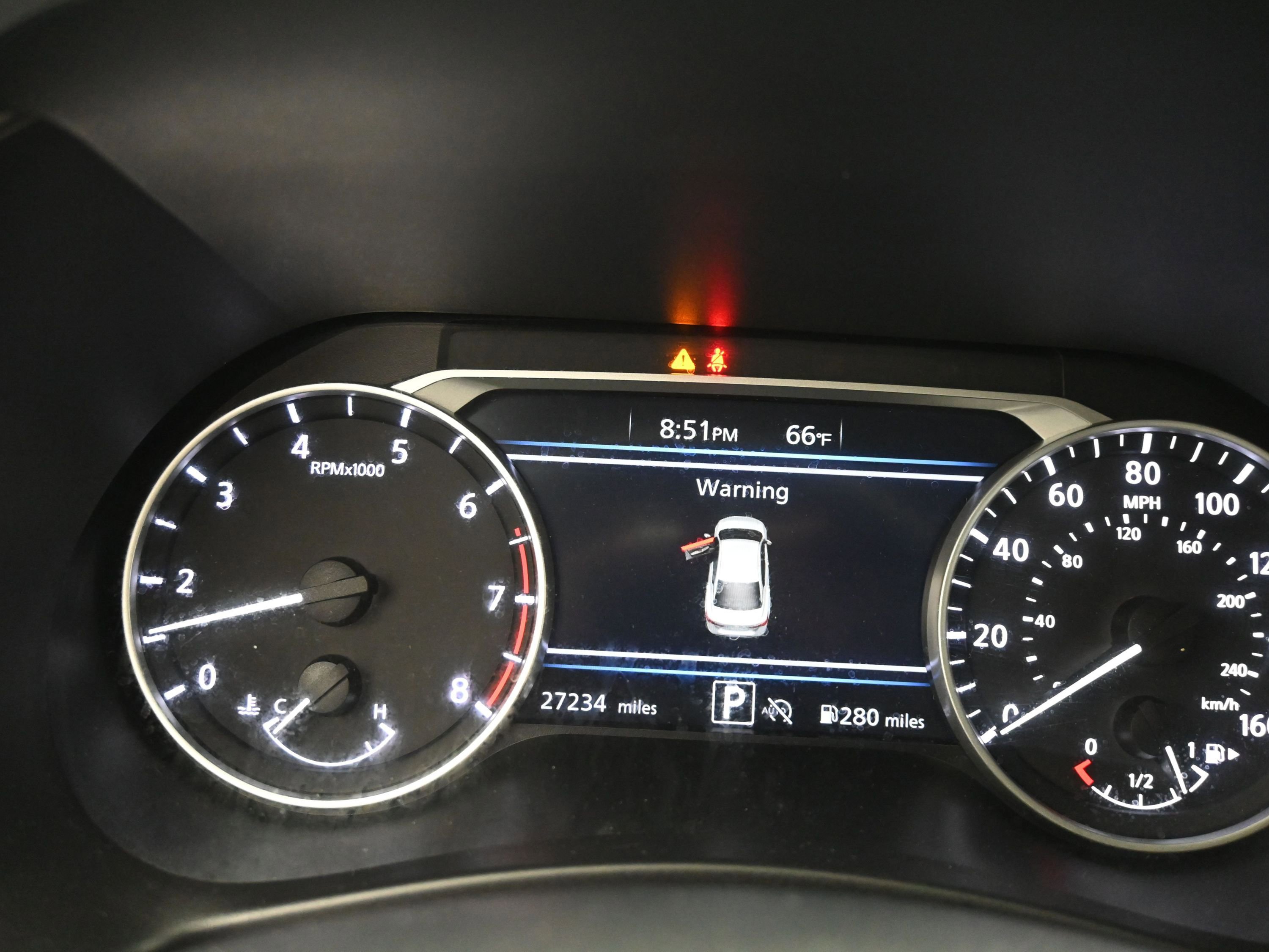 Used 2025 Nissan Sentra SV image 15