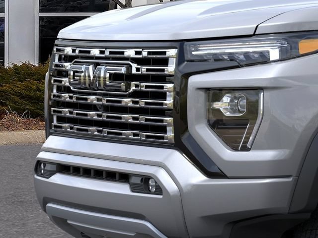 New 2026 GMC Canyon Denali w/ LPO, Black Badging Package AWD/4WD image 13