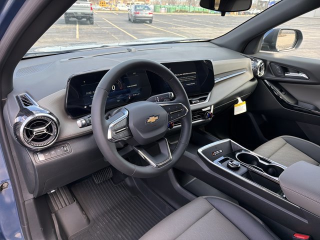 New 2026 Chevrolet Equinox LT AWD/4WD image 12