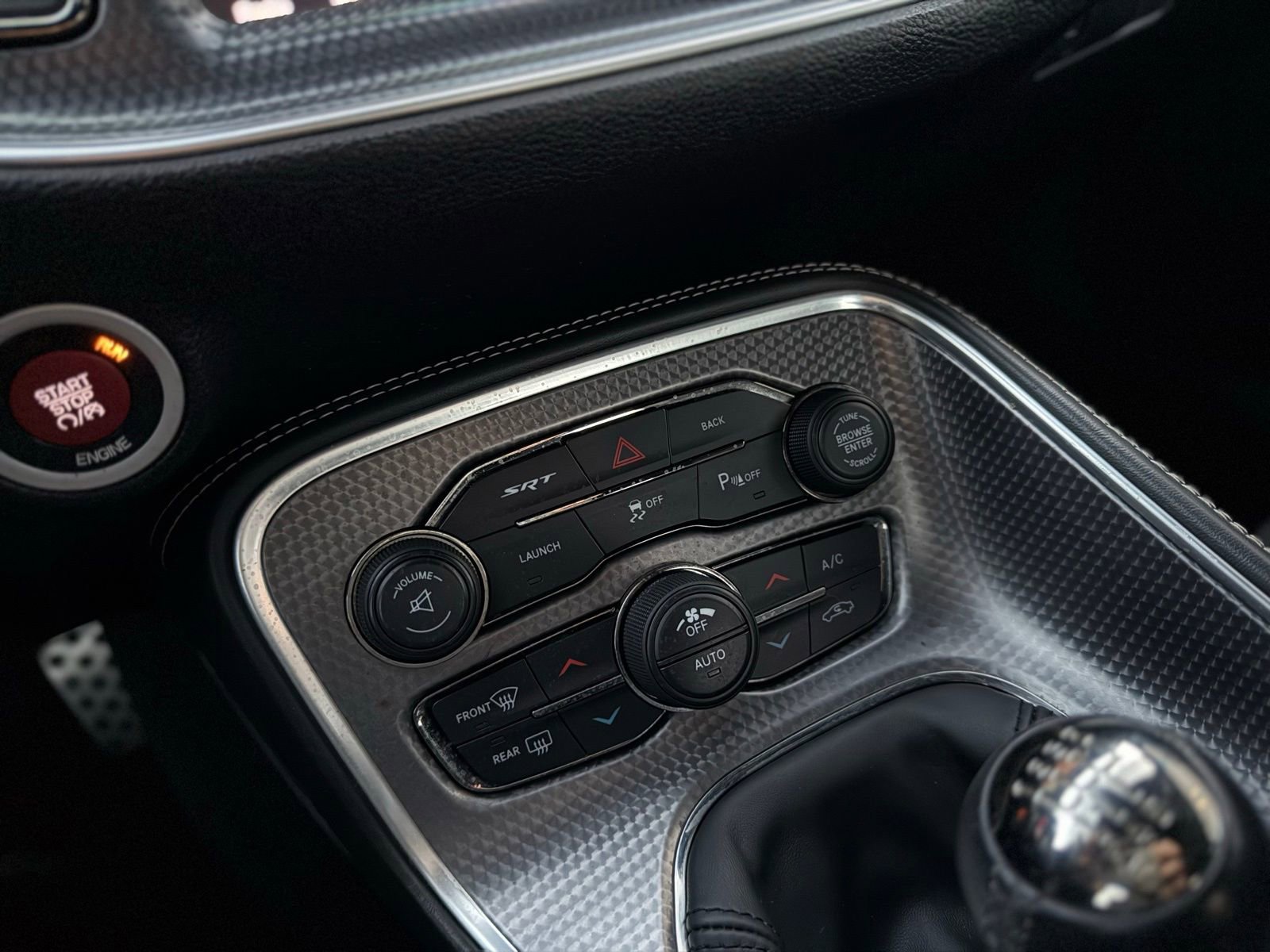 Used 2015 Dodge Challenger SRT Hellcat image 54