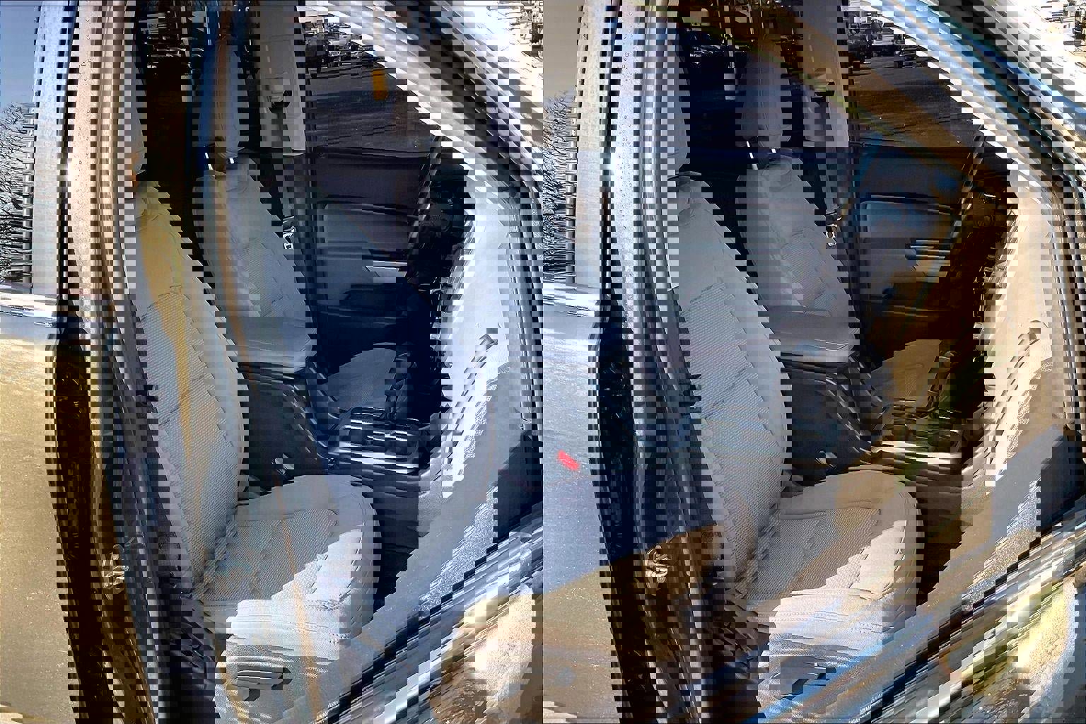 Used 2018 Chevrolet Colorado LT image 8