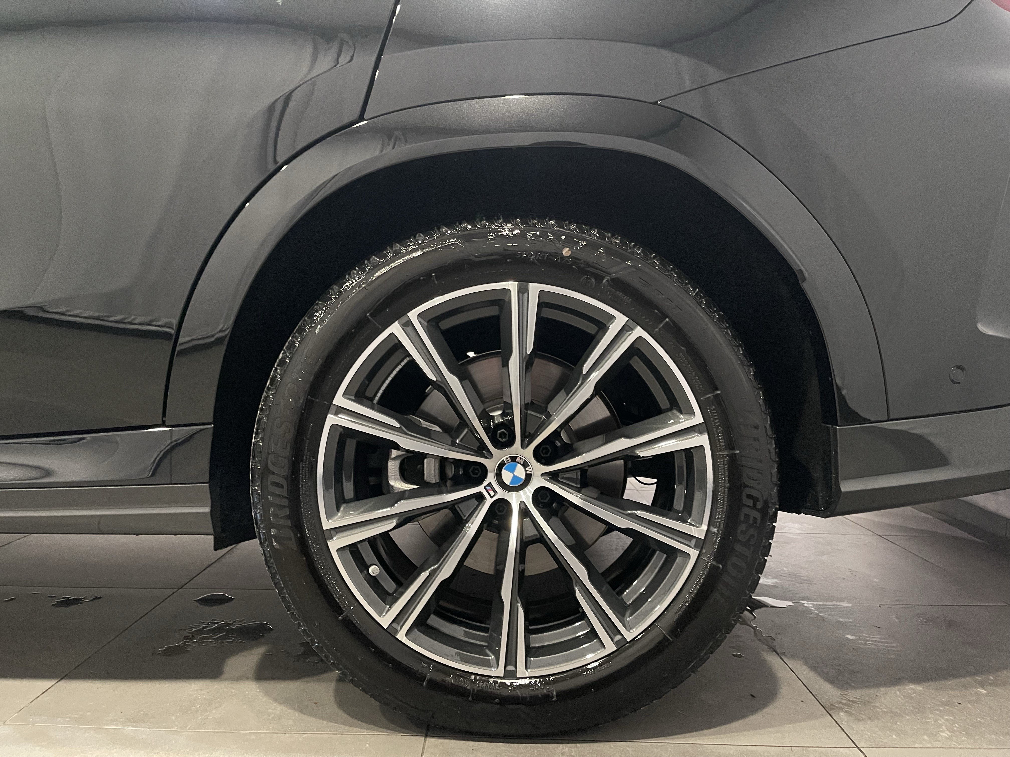 Used 2027 BMW X6 xDrive40i AWD/4WD image 8