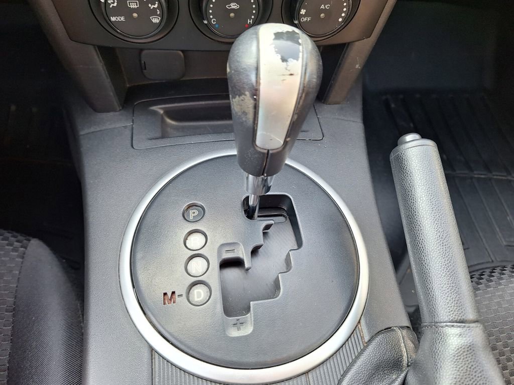 Used 2008 MAZDA MX-5 Miata Touring image 16