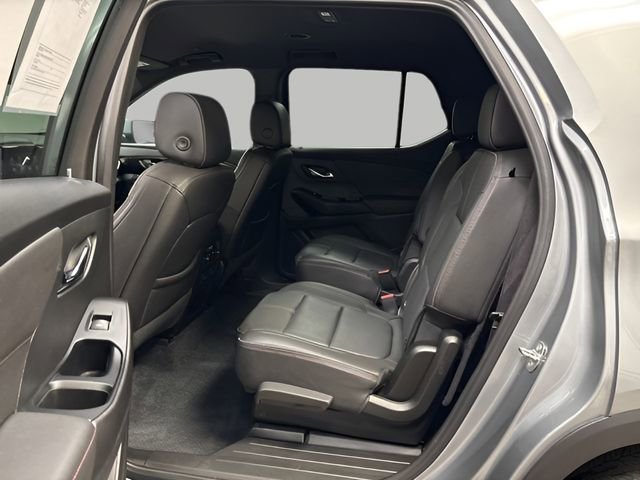 Used 2023 Chevrolet Traverse RS image 24