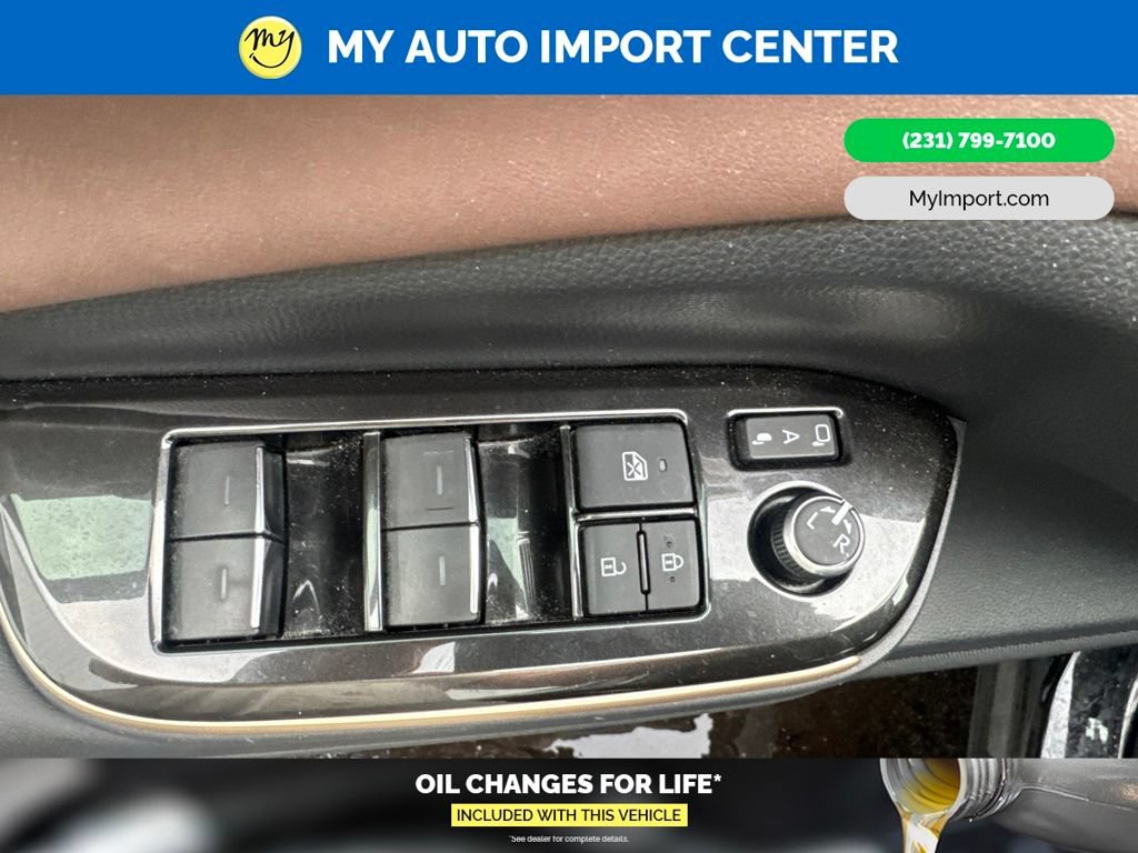 Used 2024 Toyota Crown w/ Advanced Technology Package AWD/4WD image 9