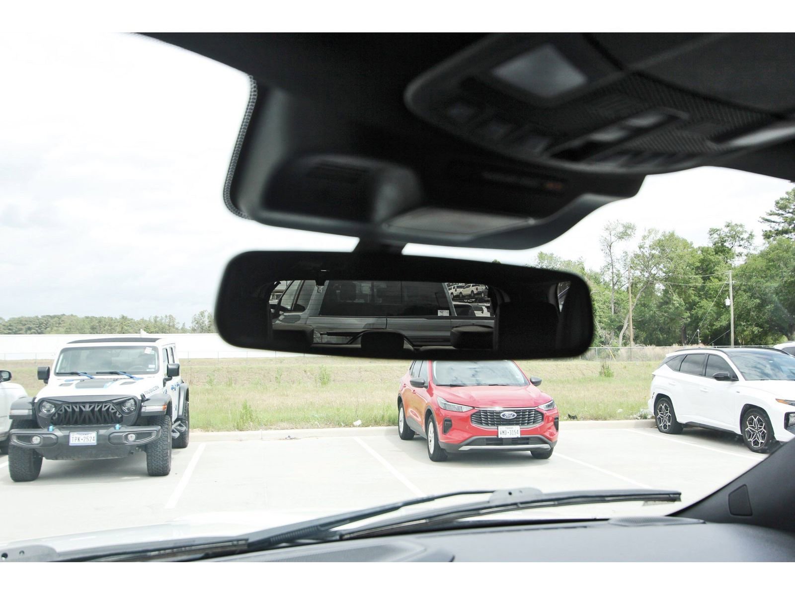 Used 2023 Ford Expedition Limited image 22