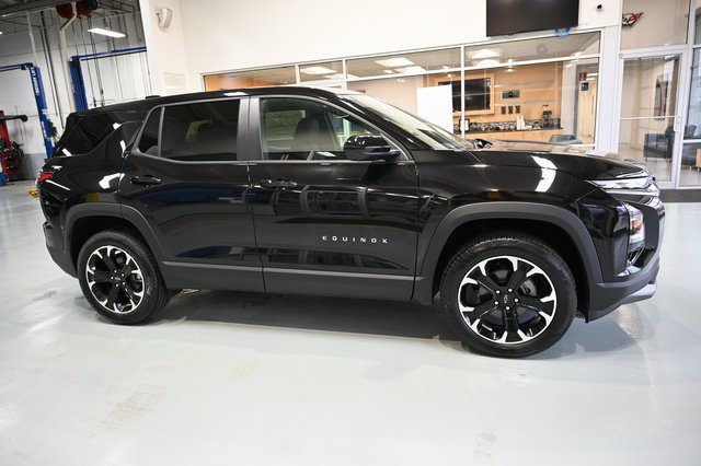 New 2026 Chevrolet Equinox LT image 4