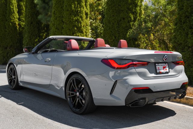 Used 2023 BMW M440i Convertible w/ Premium Package RWD image 11