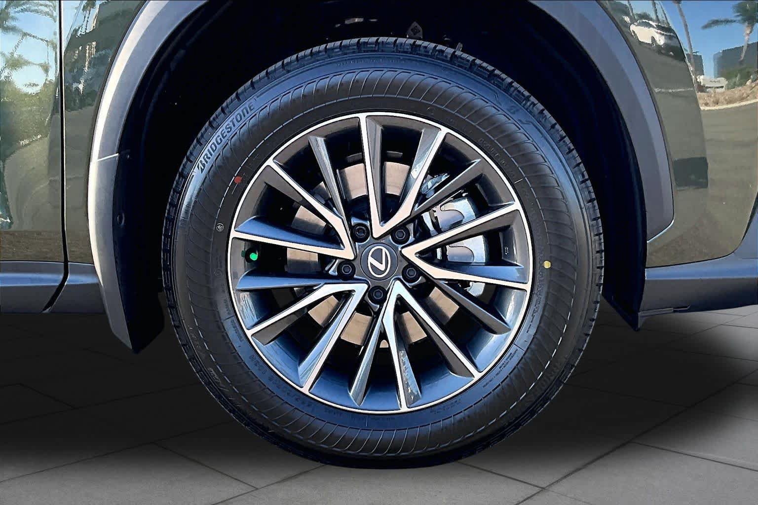 New 2026 Lexus NX 350 AWD image 9